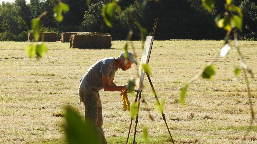 Painting outdoors is a wonderful hobby